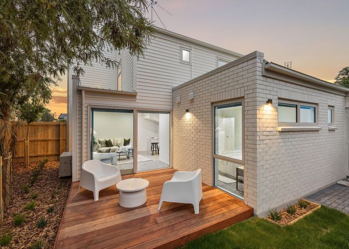  at 21 Courtenay Street, St. Albans, Christchurch City, Canterbury