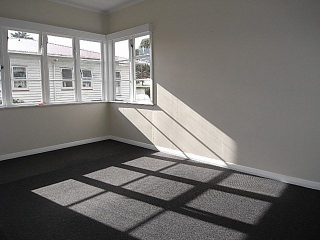  at 20 Sutherland Road, Point Chevalier, Auckland City, Auckland