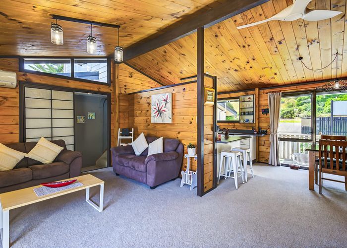  at 222 Main Road South, Raumati South, Kapiti Coast, Wellington