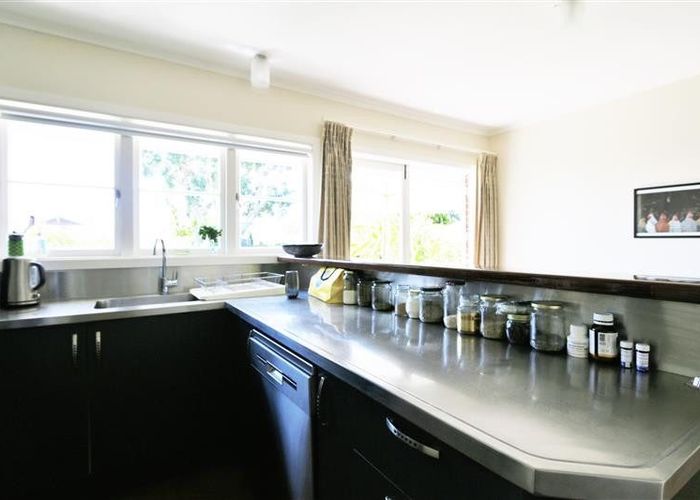  at 2/69a Symond Street, Royal Oak, Auckland City, Auckland