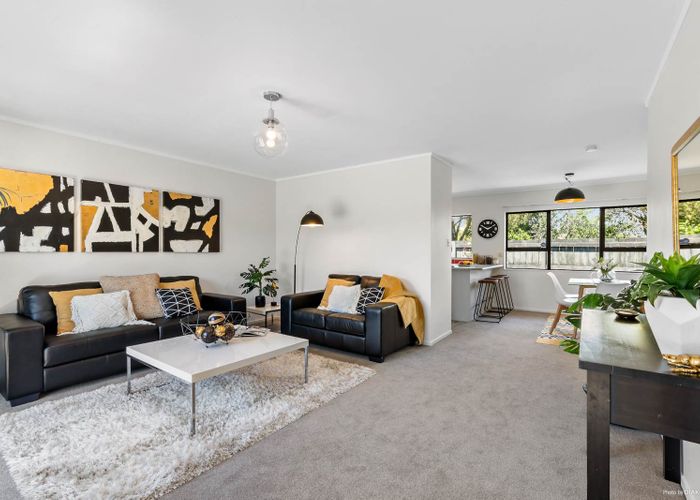  at 30 Kindergarten Drive, Conifer Grove, Takanini