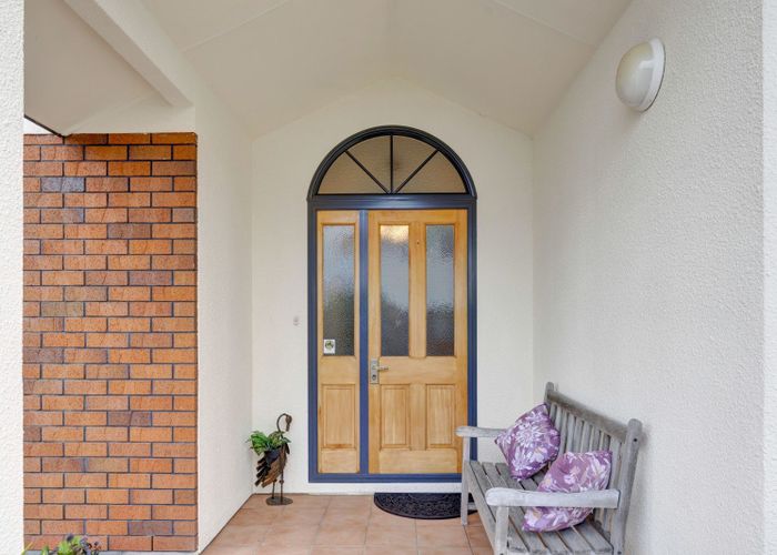  at 10 Taylor Place, Merrilands, New Plymouth