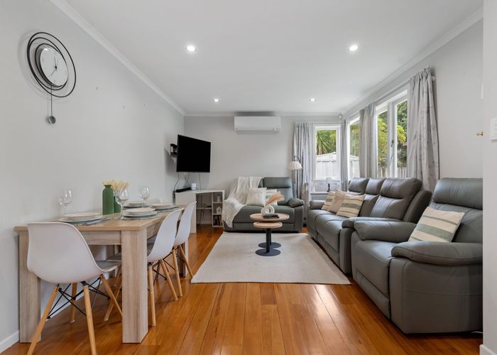  at 15 McInnes Road, Weymouth, Manukau City, Auckland