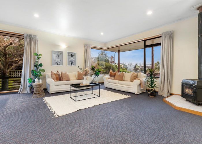  at 8 Remarkables Crescent, Frankton, Queenstown