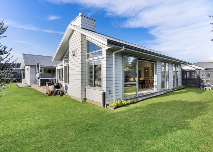 at 4 Eric Farley Drive, Kumeu, Rodney, Auckland