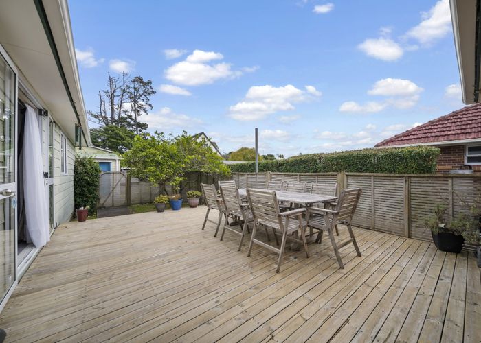  at 137 Portage Road, New Lynn, Waitakere City, Auckland