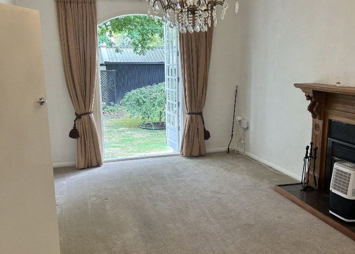  at 6 Mcmaster Street, Greytown