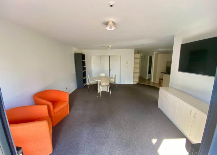  at 20/68 Mountain Road, Mount Wellington, Auckland City, Auckland