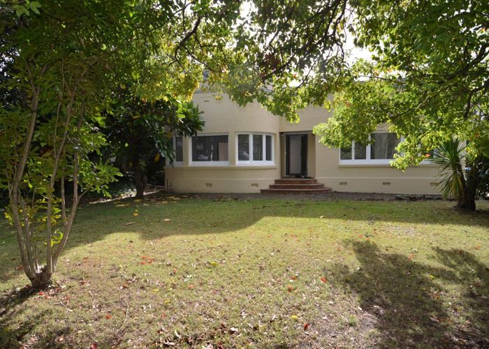  at 35 Atarangi Road, Greenlane, Auckland City, Auckland