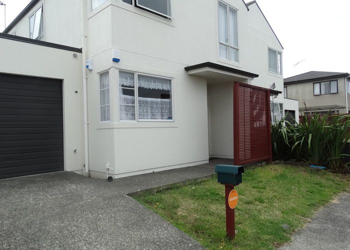  at 10 Asics Drive, Favona, Manukau City, Auckland