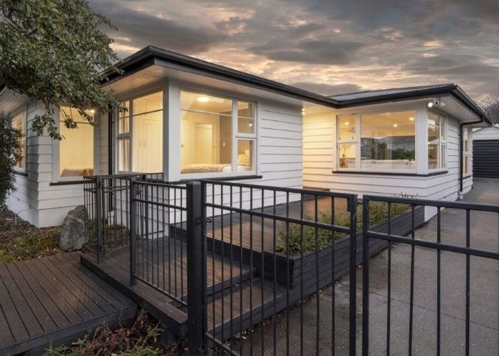  at 195 Rutland Street, St Albans, Christchurch