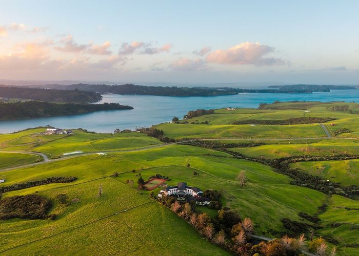  at 189 Vaughans Road, Okura, North Shore City, Auckland