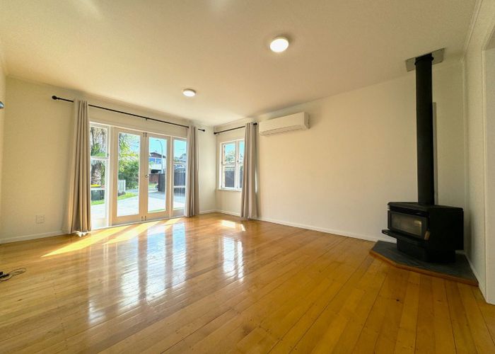  at 23 Megan Avenue, Pakuranga Heights, Auckland