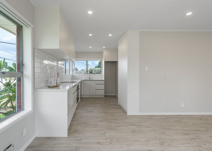  at 1/27 Nile Road, Milford, Auckland