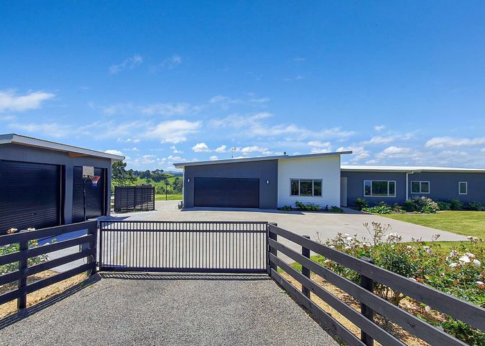  at 94 Mission Road, Westmere, Whanganui