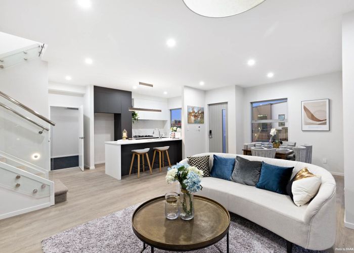  at 19 Tahingamanu Road, Hobsonville, Auckland