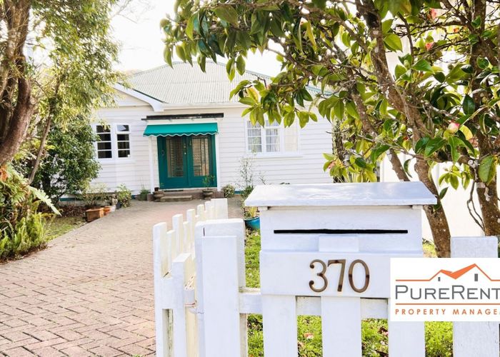  at 370 Karori Road, Karori, Wellington