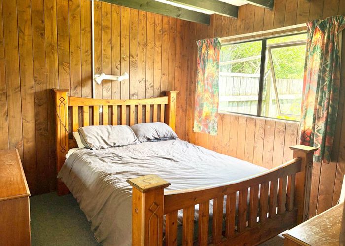  at 2/41 Cedar Terrace, Stanmore Bay, Whangaparaoa