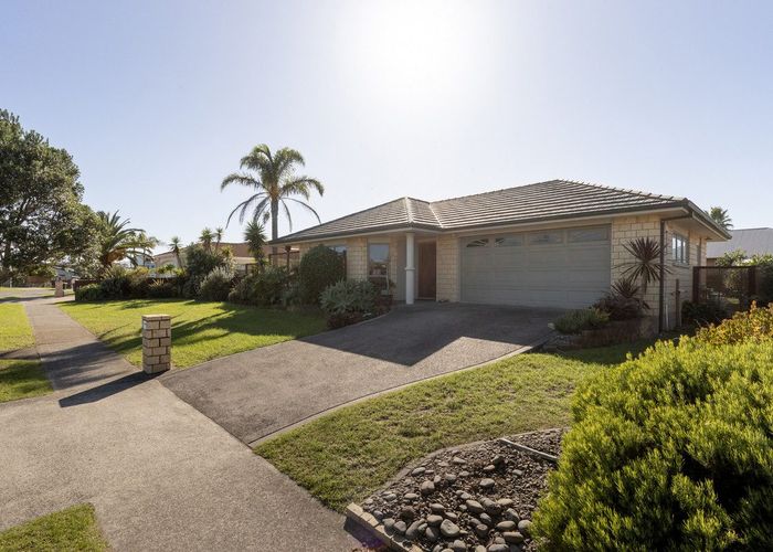  at 14 Ohuirehe Road, Coastlands, Whakatane