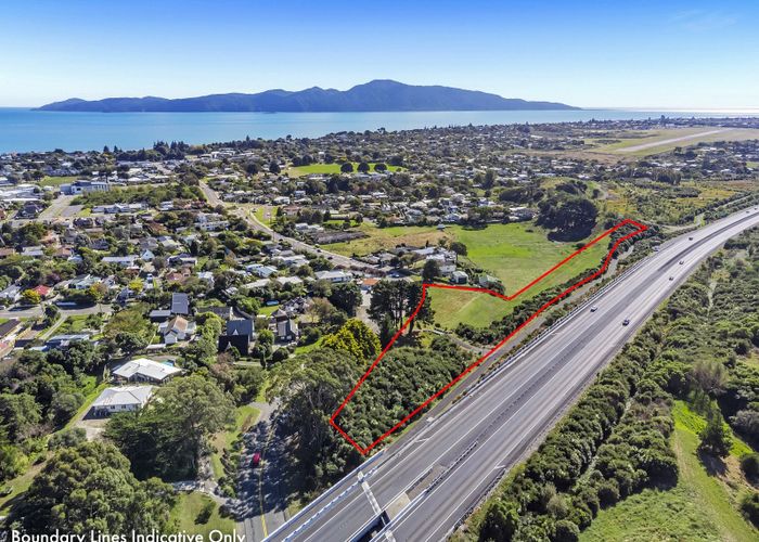  at Raumati Road, Raumati Beach, Kapiti Coast, Wellington