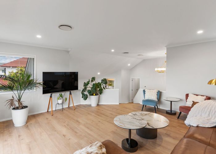  at 32 Currell Way, Somerville, Manukau City, Auckland