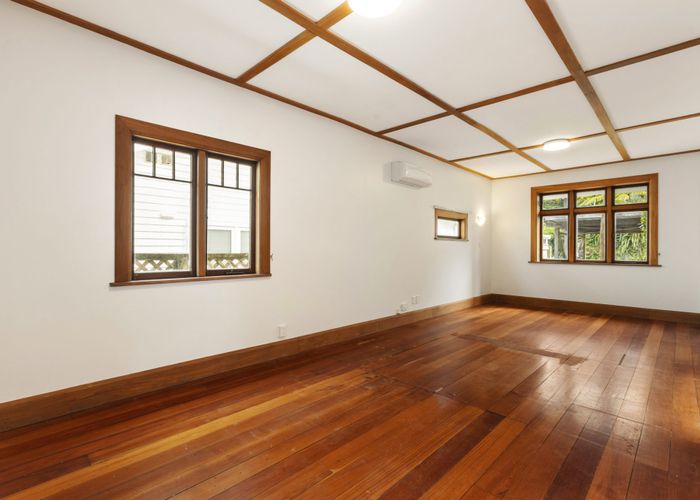  at 74 Nottingham Street, Karori, Wellington, Wellington