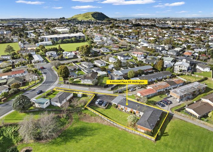  at 4 Almond Place, Mount Wellington, Auckland