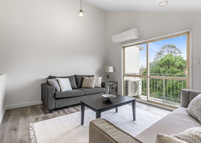  at 23Q Hendry Avenue, Hillsborough, Auckland City, Auckland