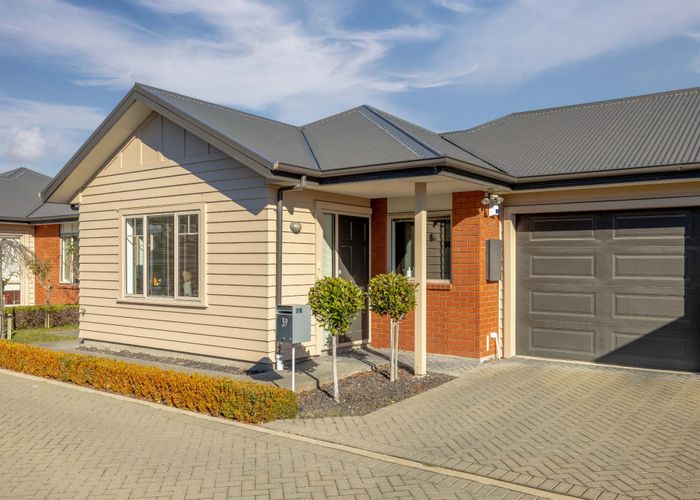  at 39 Streamside Court, Woolston, Christchurch