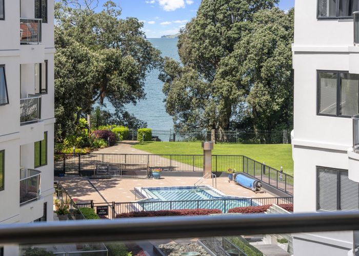 at 2A/171 Hurstmere Road, Takapuna, Auckland