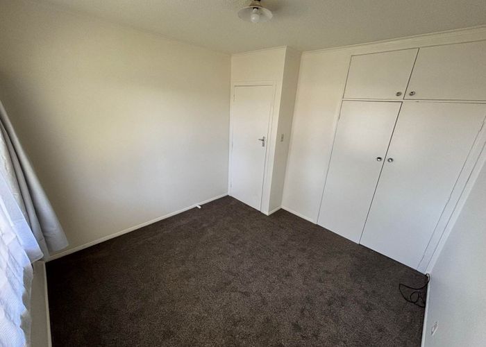  at 2/55 Pt England Road, Point England, Auckland City, Auckland