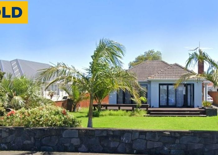  at 73 Dunkirk Road, Panmure, Auckland