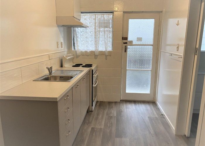  at 6/38 Wellington Street, Hamilton East, Hamilton, Waikato