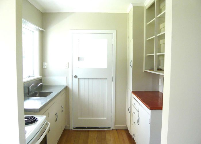 at 12 Woodside Rd, Massey, Waitakere City, Auckland