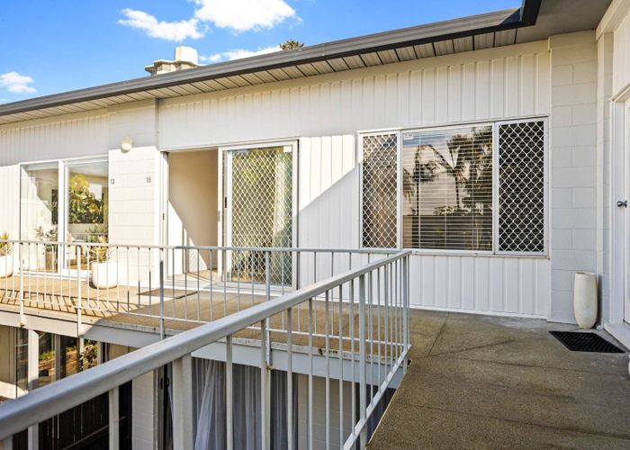  at 15/72 Kitchener Road, Milford, North Shore City, Auckland