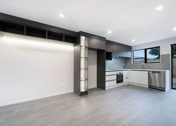  at 4b Templeton Place, Clendon Park, Manukau City, Auckland
