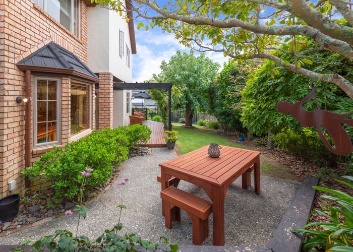  at 51 Wiltshire Place, Somerville, Manukau