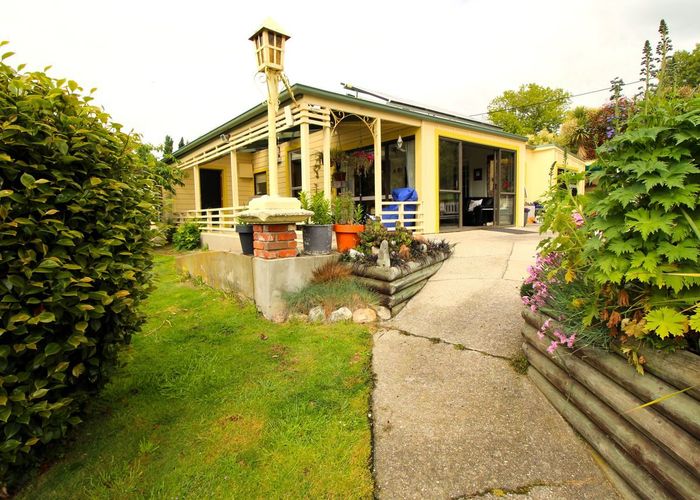  at 49 Roxby Street, South Hill, Oamaru