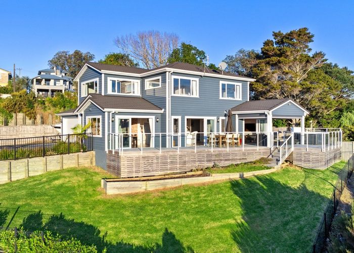  at 8 Waititiro Rise, Stanmore Bay, Whangaparaoa