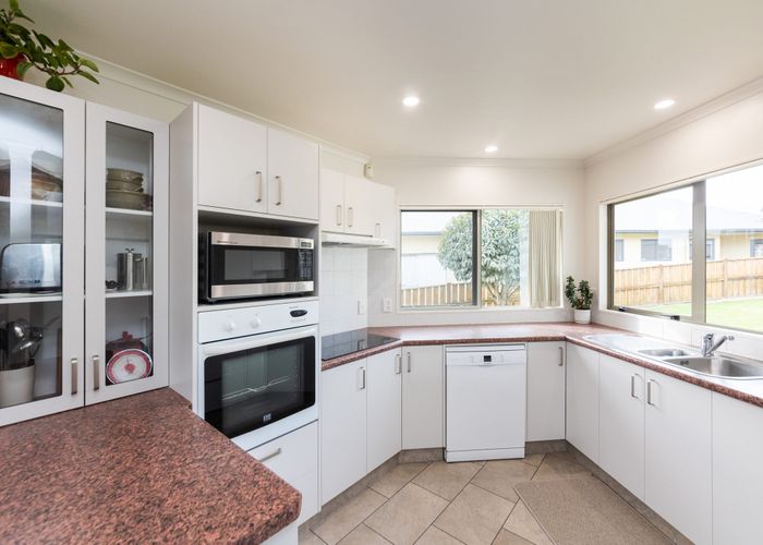  at 63 Pacific Drive, Fitzherbert, Palmerston North