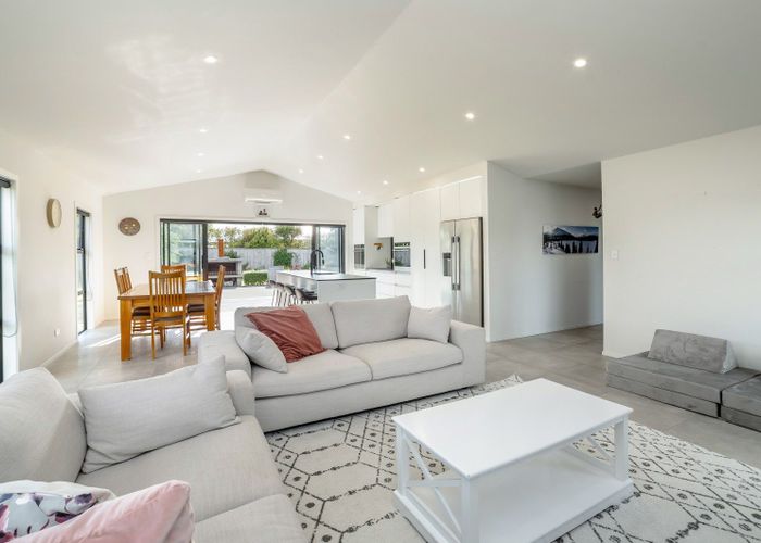  at 16 Fantail Avenue, Carterton