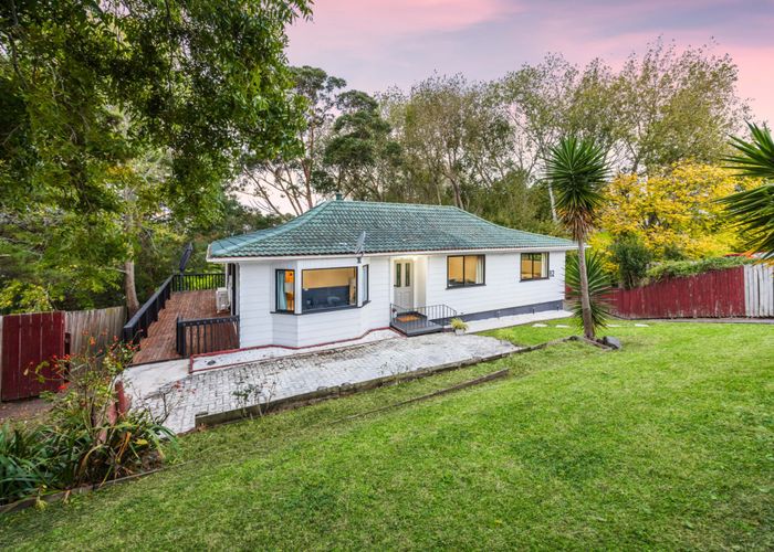  at 82 Alabaster Drive, Papatoetoe, Manukau City, Auckland