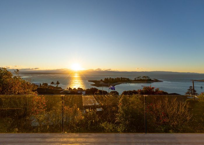  at 82 Princes Drive, Britannia Heights, Nelson, Nelson / Tasman