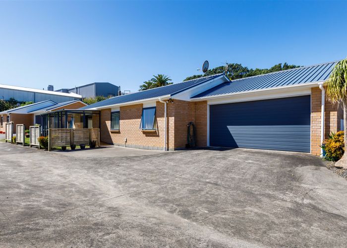  at 9A Simons Street, Moturoa, New Plymouth