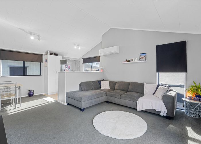  at 124B Roberts Line, Kelvin Grove, Palmerston North