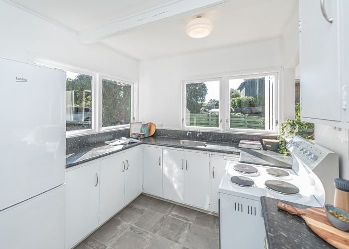  at 49 Great North Road, Saint Johns Hill, Whanganui
