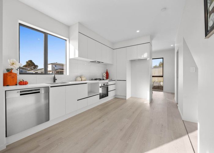  at 13A Blanche Way, Half Moon Bay, Manukau City, Auckland