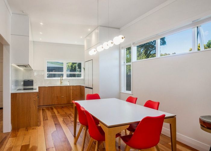  at 32 Euston Road, Sandringham, Auckland City, Auckland