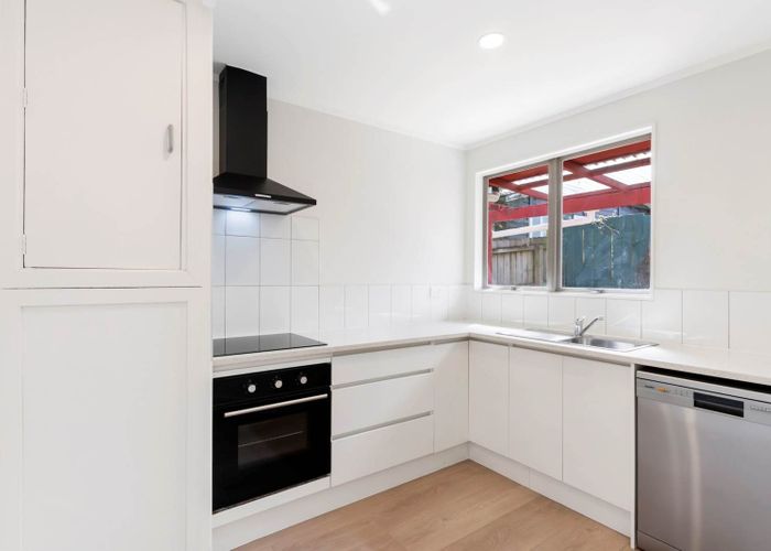  at 3/5 Oates Road, Glen Eden, Waitakere City, Auckland