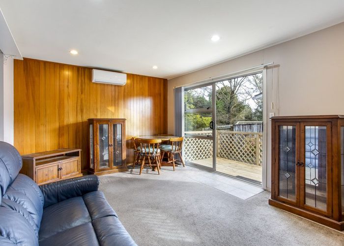  at 5/87 Gray Avenue, Mangere East, Auckland